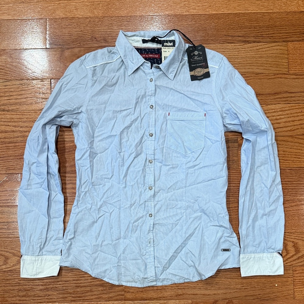 Mavi Sky Blue Casual Button Down Shirt size Medium